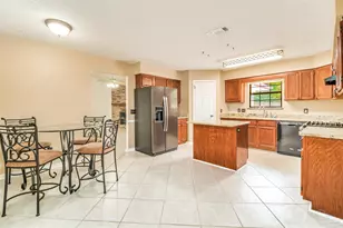 9013 Bluebay Ln, Pensacola, FL 32506 - Photo 11