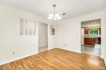 9013 Bluebay Ln, Pensacola, FL 32506 - Photo 5