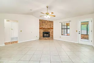 9013 Bluebay Ln, Pensacola, FL 32506 - Photo 7