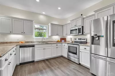 2058 Sunset Pine Way, Gulf Breeze, FL 32563 - Photo 9