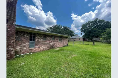 1979 Tillman Ln, Pensacola, FL 32526 - Photo 37