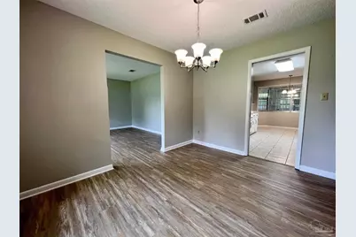 1979 Tillman Ln, Pensacola, FL 32526 - Photo 7