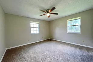 1979 Tillman Ln, Pensacola, FL 32526 - Photo 15