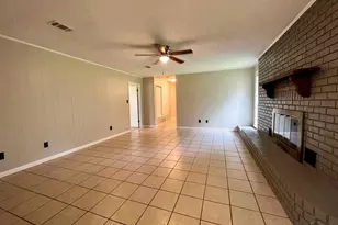 1979 Tillman Ln, Pensacola, FL 32526 - Photo 11