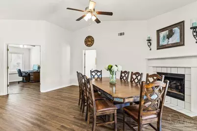 1708 Lighthouse Pointe Dr, Gulf Breeze, FL 32563 - Photo 5