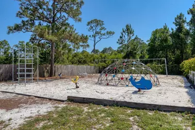 1708 Lighthouse Pointe Dr, Gulf Breeze, FL 32563 - Photo 55