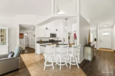 1708 Lighthouse Pointe Dr, Gulf Breeze, FL 32563 - Photo 9