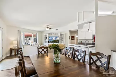 1708 Lighthouse Pointe Dr, Gulf Breeze, FL 32563 - Photo 7
