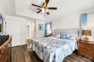 1708 Lighthouse Pointe Dr, Gulf Breeze, FL 32563 - Photo 25