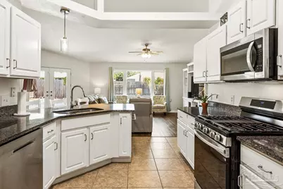 1708 Lighthouse Pointe Dr, Gulf Breeze, FL 32563 - Photo 15