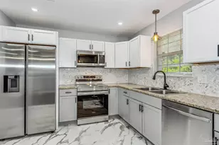 7116 Dale St, Pensacola, FL 32503 - Photo 9