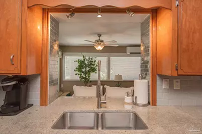 4875 Peacock Dr, Pensacola, FL 32504 - Photo 19