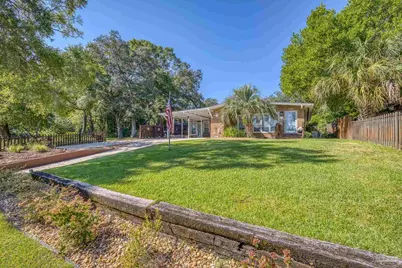 4875 Peacock Dr, Pensacola, FL 32504 - Photo 5