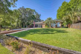 4875 Peacock Dr, Pensacola, FL 32504 - Photo 5