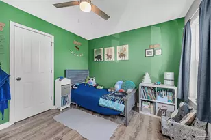 8905 Binnacle Ct, Navarre, FL 32566 - Photo 9