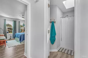 8905 Binnacle Ct, Navarre, FL 32566 - Photo 17