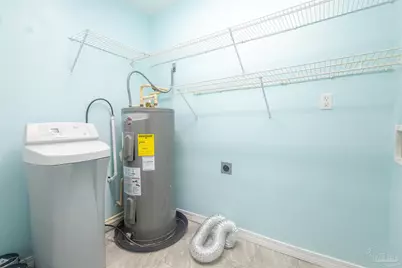 1409 W Hwy 98 #302, Mary Esther, FL 32569 - Photo 31