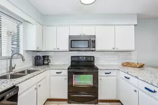 7453 Sunset Harbor Dr, Navarre Beach, FL 32566 - Photo 5