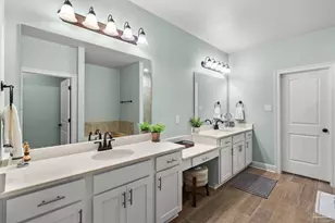 4740 Foxtail Palm Dr, Gulf Breeze, FL 32563 - Photo 17