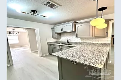 888 Maple Woods Cir, Pensacola, FL 32534 - Photo 15