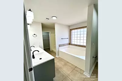 888 Maple Woods Cir, Pensacola, FL 32534 - Photo 21
