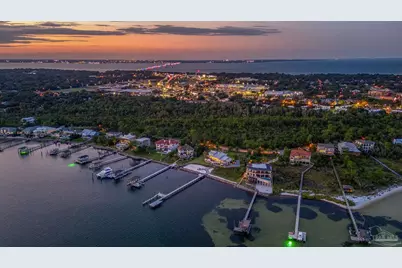 1323 Soundview Trl, Gulf Breeze, FL 32561 - Photo 51