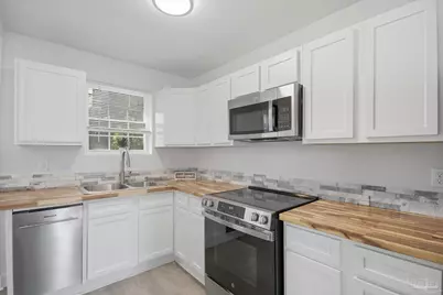 636 Elite Rd, Pensacola, FL 32507 - Photo 5