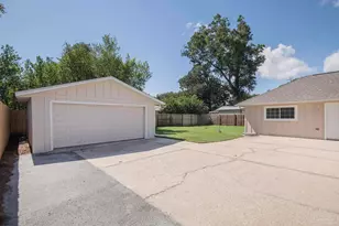 1807 E Leonard St, Pensacola, FL 32503 - Photo 3