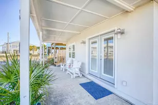 310 Avenida 13, Pensacola Beach, FL 32561 - Photo 7