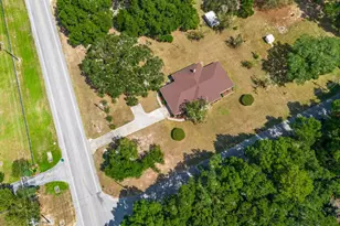 1880 Amanda Ln, Cantonment, FL 32533 - Photo 9