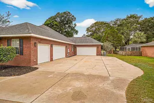 5947 Tanglewood Dr, Milton, FL 32570 - Photo 5