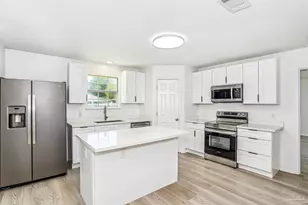 1935 Winners Cir, Cantonment, FL 32533 - Photo 17