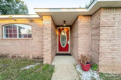 2726 Blackwood Dr, Cantonment, FL 32533 - Photo 3