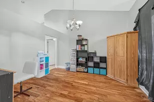 5589 Colinas Verde Dr, Milton, FL 32570 - Photo 11