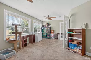 5589 Colinas Verde Dr, Milton, FL 32570 - Photo 15