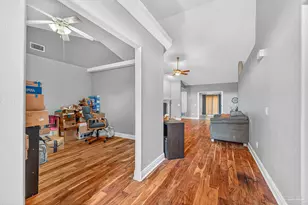 5589 Colinas Verde Dr, Milton, FL 32570 - Photo 9