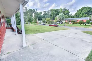 3795 Summer Dr, Pensacola, FL 32504 - Photo 11