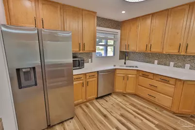 3795 Summer Dr, Pensacola, FL 32504 - Photo 13