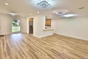 3795 Summer Dr, Pensacola, FL 32504 - Photo 19