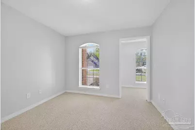 6437 Sarasota St, Pensacola, FL 32526 - Photo 9