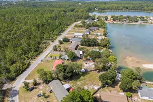 7984 Twin Lake Dr, Milton, FL 32583 - Photo 53