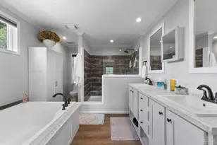 7984 Twin Lake Dr, Milton, FL 32583 - Photo 23