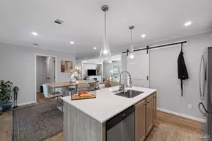 7984 Twin Lake Dr, Milton, FL 32583 - Photo 17