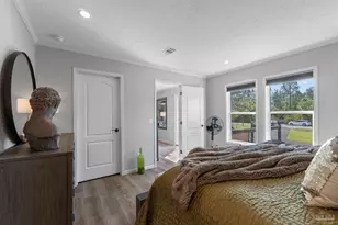 7984 Twin Lake Dr, Milton, FL 32583 - Photo 21