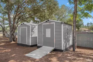 7984 Twin Lake Dr, Milton, FL 32583 - Photo 37