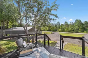 7984 Twin Lake Dr, Milton, FL 32583 - Photo 9