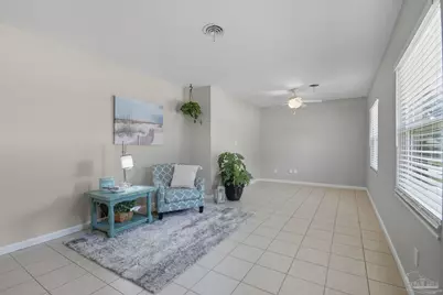 6190 Arbutus Dr, Pensacola, FL 32504 - Photo 5