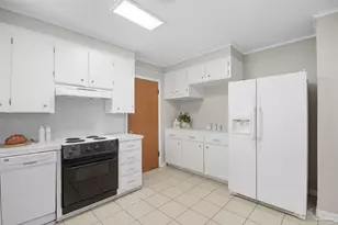 6190 Arbutus Dr, Pensacola, FL 32504 - Photo 15