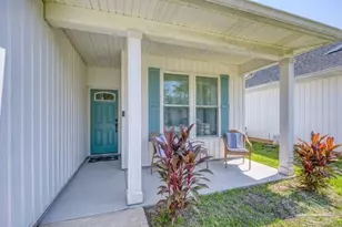 5208 Arrowhead Rd, Pensacola, FL 32507 - Photo 9