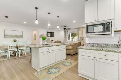 3275 Adrian Rd, Pensacola, FL 32504 - Photo 17